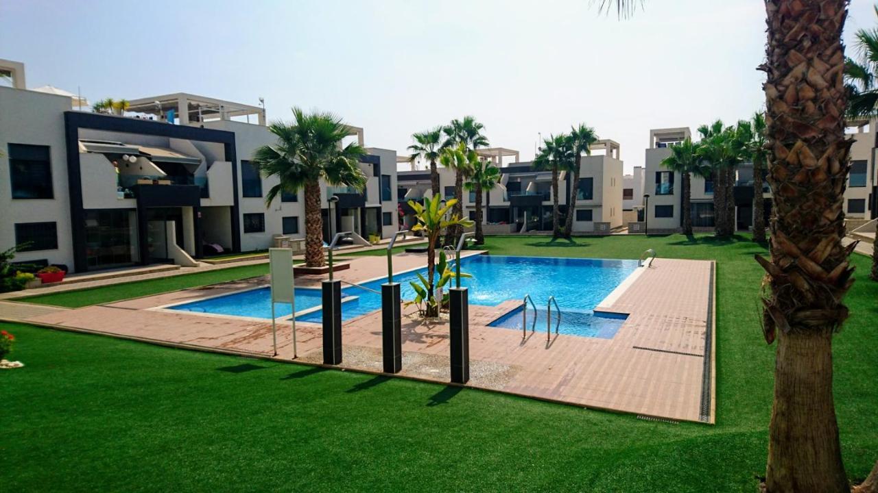 Oasis Beach 1, La Zenia Apartment Orihuela Ngoại thất bức ảnh